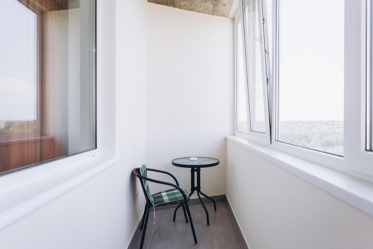 Apart Lux Loft スームィ エクステリア 写真