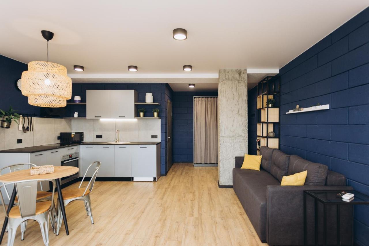 Apart Lux Loft スームィ エクステリア 写真