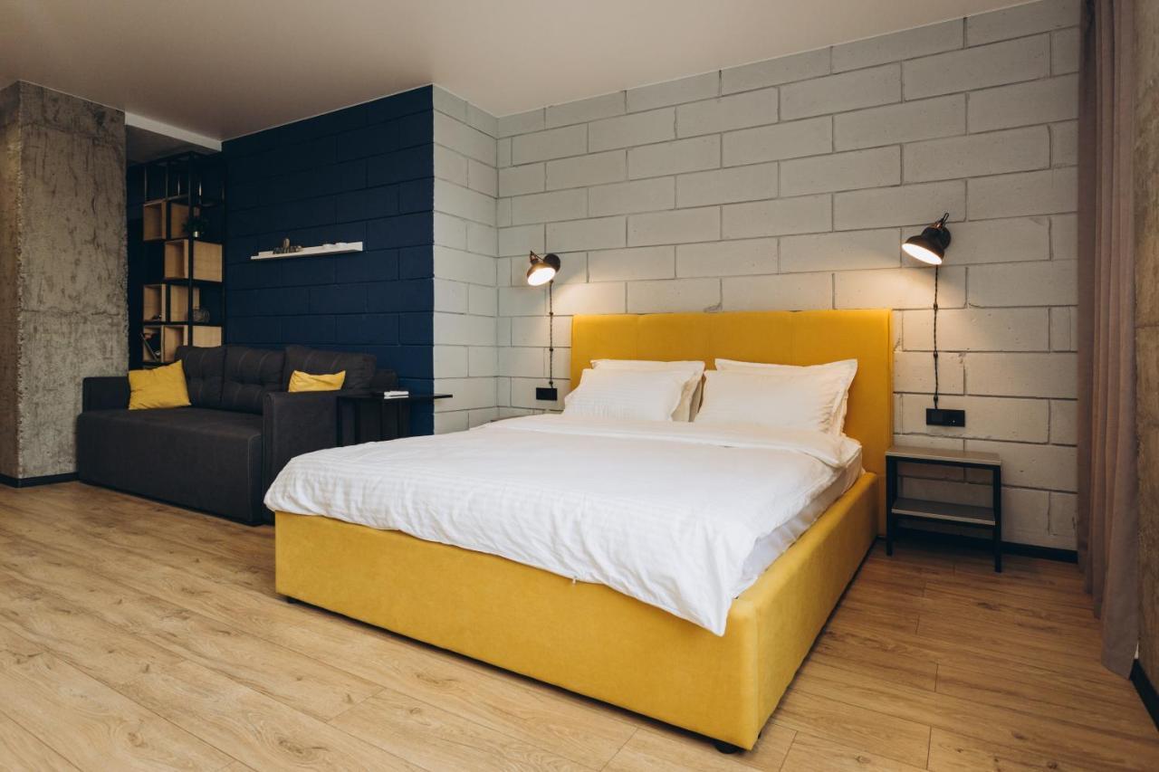 Apart Lux Loft スームィ エクステリア 写真